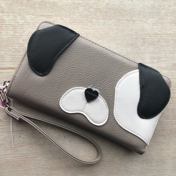 Betsey Johnson Handbags - Betsey Johnson Puppy Dog Wallet/Wristlet 🐶 NWT